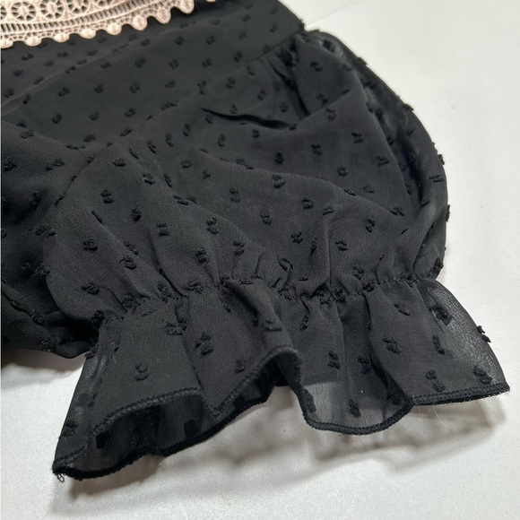 Women Black V Neck Puff Short Sleeve Top Swiss Dot chiffon Lace size X-Large NWT - Picture 8 of 9